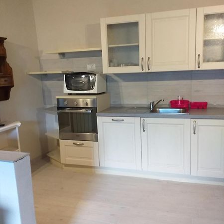 Casa Di Vecchio Borgo Villa Sarzana Bagian luar foto