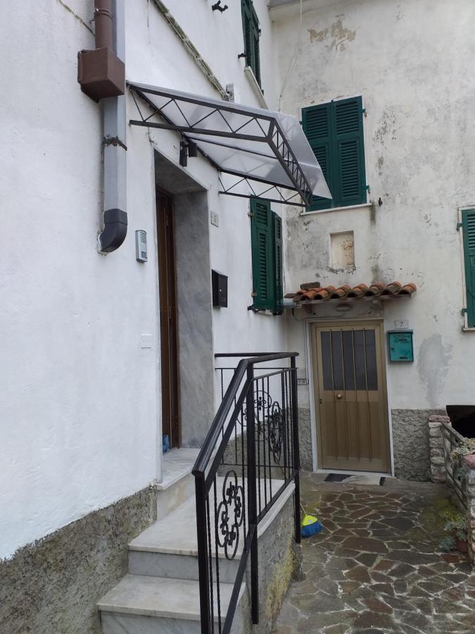 Casa Di Vecchio Borgo Villa Sarzana Bagian luar foto