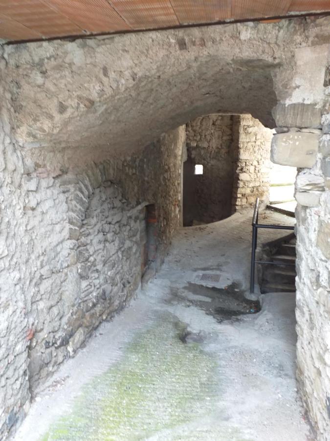 Casa Di Vecchio Borgo Villa Sarzana Bagian luar foto