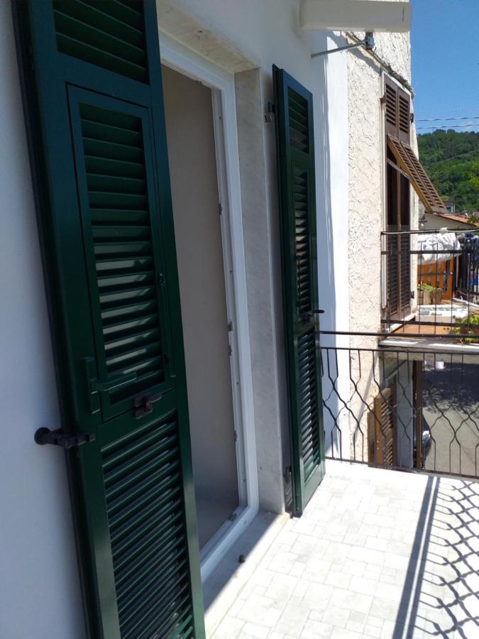 Casa Di Vecchio Borgo Villa Sarzana Bagian luar foto
