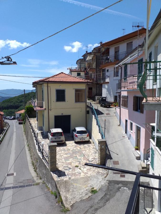 Casa Di Vecchio Borgo Villa Sarzana Bagian luar foto