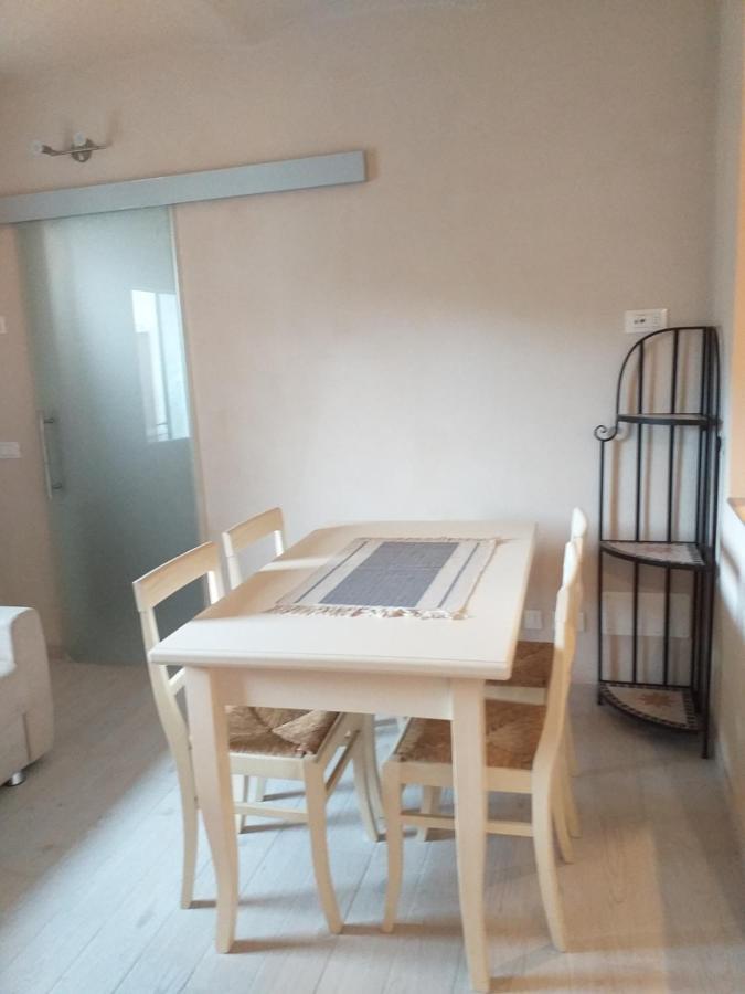 Casa Di Vecchio Borgo Villa Sarzana Bagian luar foto